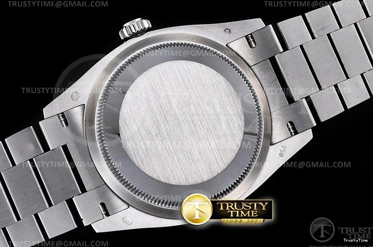 1231 ModernLook RDD0224B – DayDate 36mm 747